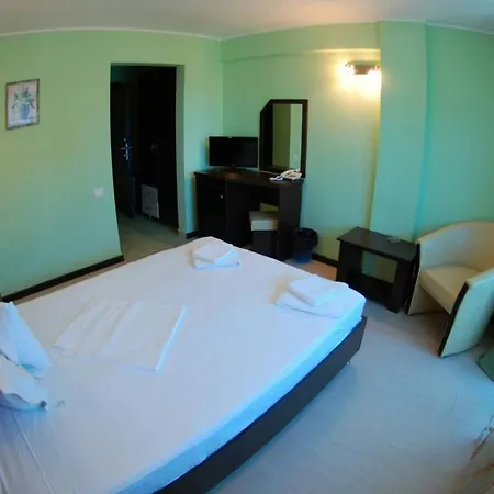 Alessia בית הארחה אפורי נורד