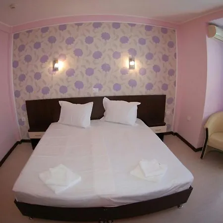 Casa de hóspedes Alessia 4*